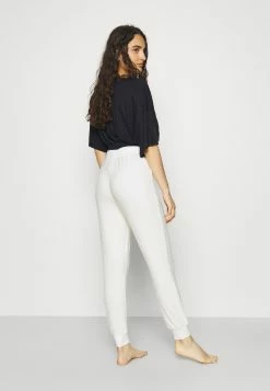 Bas Prix DORINA CALM - Bas de pyjama pyjamas et nuisettes haute female -DORINA Soldes Boutique 19c70ce87e6f43e09fb574e0c42aacf6