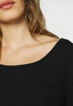 DORINA CALM - Haut de pyjama Pas Cher pyjamas et nuisettes col bateau female -DORINA Soldes Boutique 2a4c373e829140b298eb1533c6b8eed8