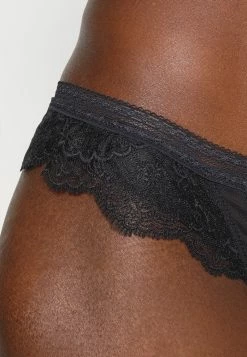 DORINA Prix Cassé ELENA 2 PACK - String lingerie normale female 11 DORINA Prix Cassé ELENA 2 PACK - String lingerie normale female -DORINA Soldes Boutique 2cbae1abf3fc4fa19996999a2de3bab0