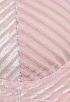 DORINA Prix Avantageux WALK ON BY - Soutien-gorge à balconnet lingerie transparent female -DORINA Soldes Boutique 2f51a5dde74b4a5b81593ad4f3d5425b