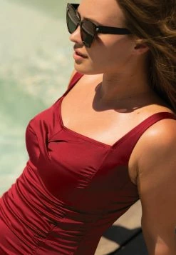 DORINA CORSICA - Maillot de bain Vendre maillots de bain couleur unie female -DORINA Soldes Boutique 50e3e1014b624003b0e13f7d9cf5ef69