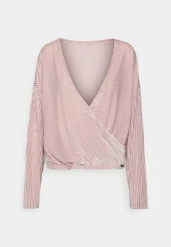 Prix d’Amis DORINA WALK ON BY - Haut de pyjama pyjamas et nuisettes cache-cœur female