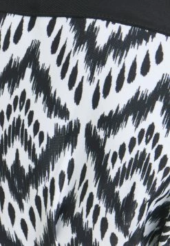 DORINA Haute Qualité GARISSA - Haut de bikini maillots de bain ampliforme female -DORINA Soldes Boutique e66de2b945ec4b829dcf6e7b71fa16a0